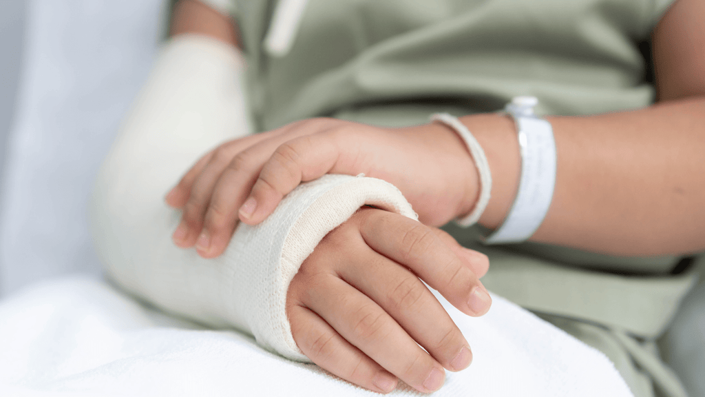 PEMF Therapy for Bone Healing: Accelerating Recovery from Fractures & Injuries